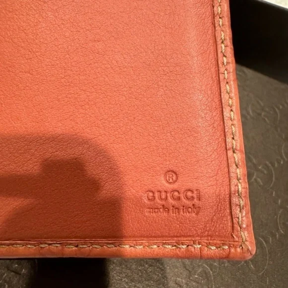 Authentic Gucci WOC (wallet on chain) bag with box - Picture 8 of 14